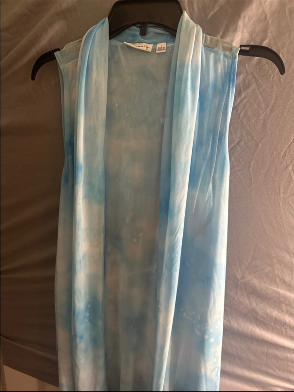 Susan Graver Light Blue Tie-Dye Sleeveless shawl L